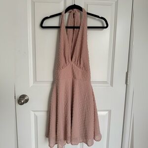 Light Pink Lulu’s Halter Neck Mini Dress Size XS